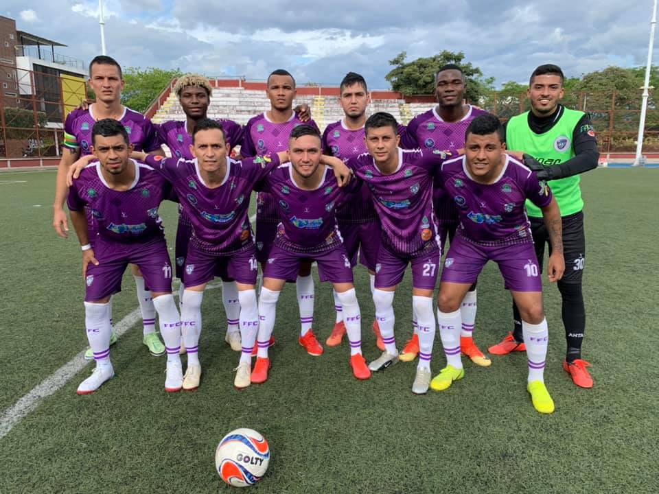 Al cierre de la primera ronda, la Fiorentina está entre los clasificados de la Primera C Al cierre de la primera ronda, la Fiorentina está entre los clasificados de la Primera C