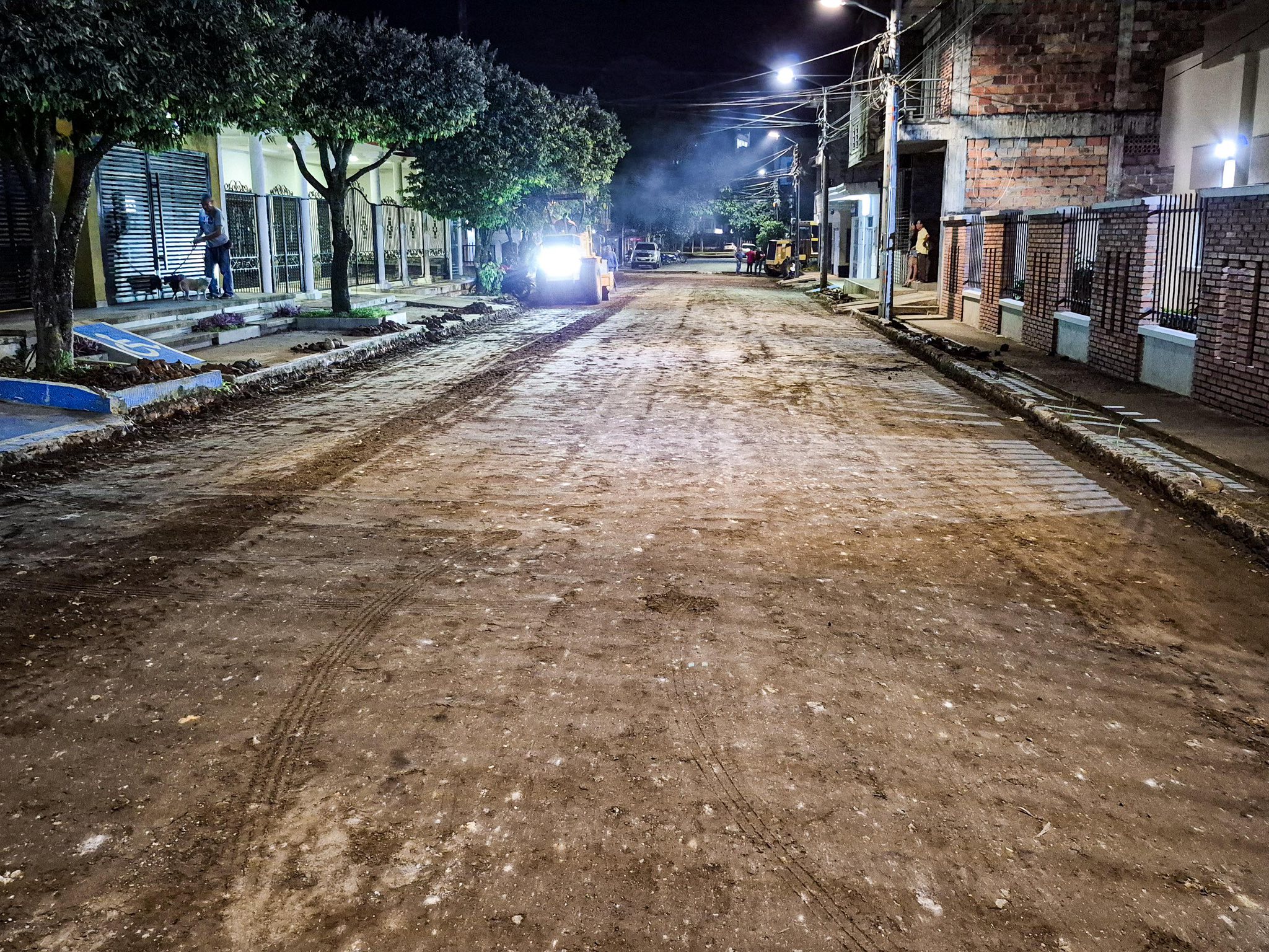 Avanza el mejoramiento vial en la carrera 9 entre calles 7 y 8 del ...